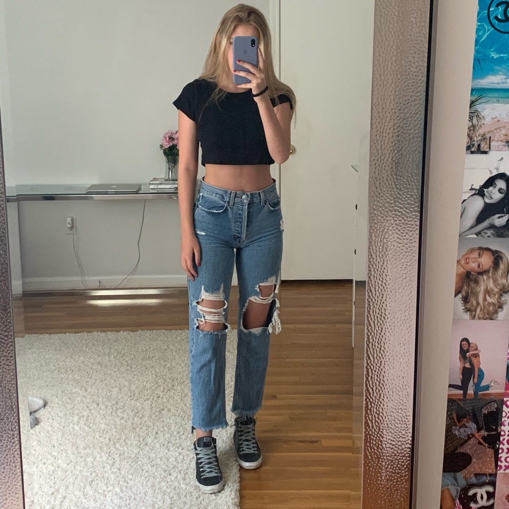 Distressed Carmar Jeans